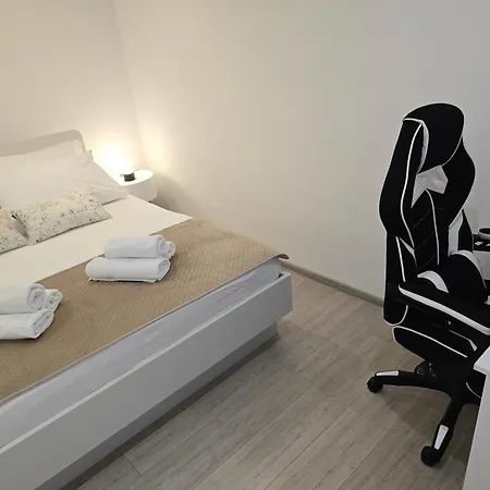 Seven Pearl Kaštela